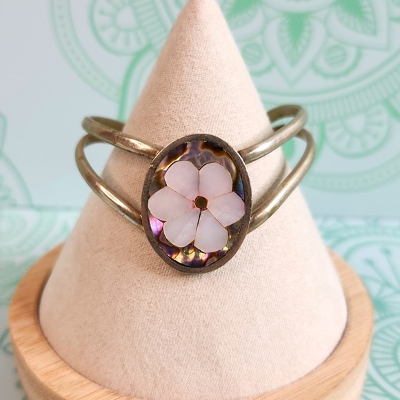 Alpaca Mexico Jewelry - Stamped Mexico Vintage Abalone Mother of Pearl Inlay Flower Cuff Bracelet